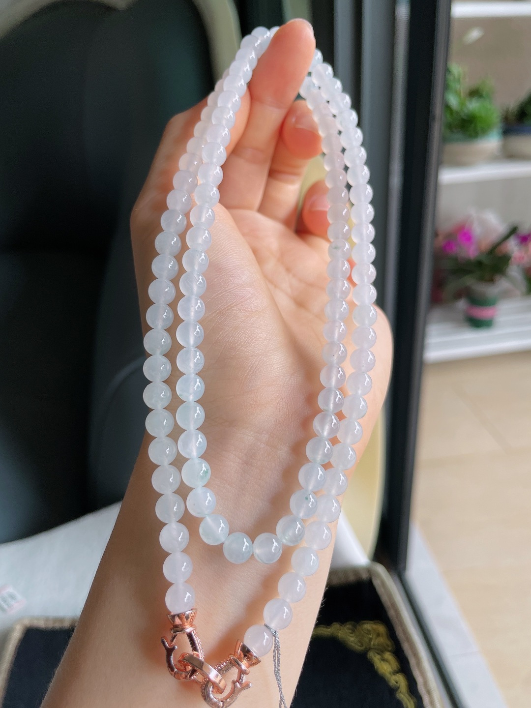 ️，天然翡翠A货，冰种白冰珠链，尺寸：6mm108颗。【编3277】