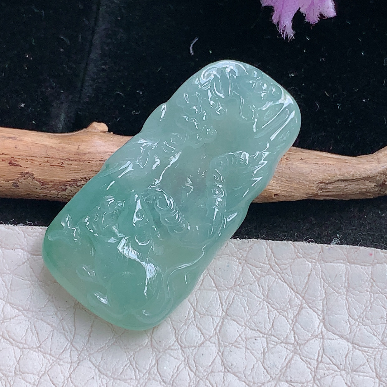 Ktj实拍32.8*16.8*5.6天然缅甸翡翠发财鼠 生肖鼠玉吊坠 玉挂件