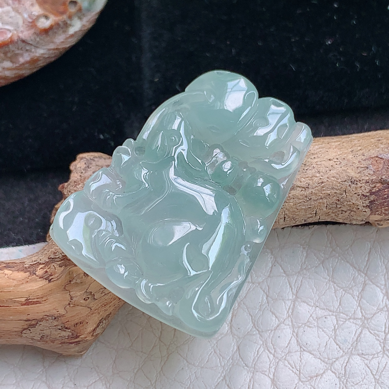 ajj实拍29.8*22.3*6天然缅甸翡翠冰晴招财鼠 生肖鼠玉吊坠 玉挂件