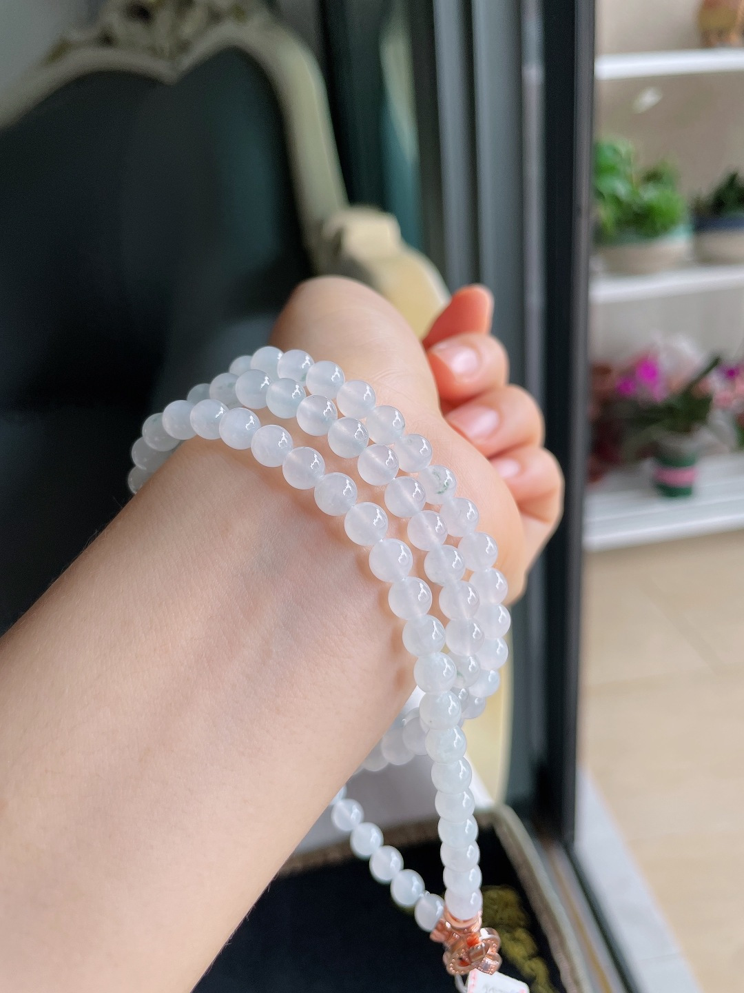 ️，天然翡翠A货，冰种白冰珠链，尺寸：6mm108颗。【编3277】