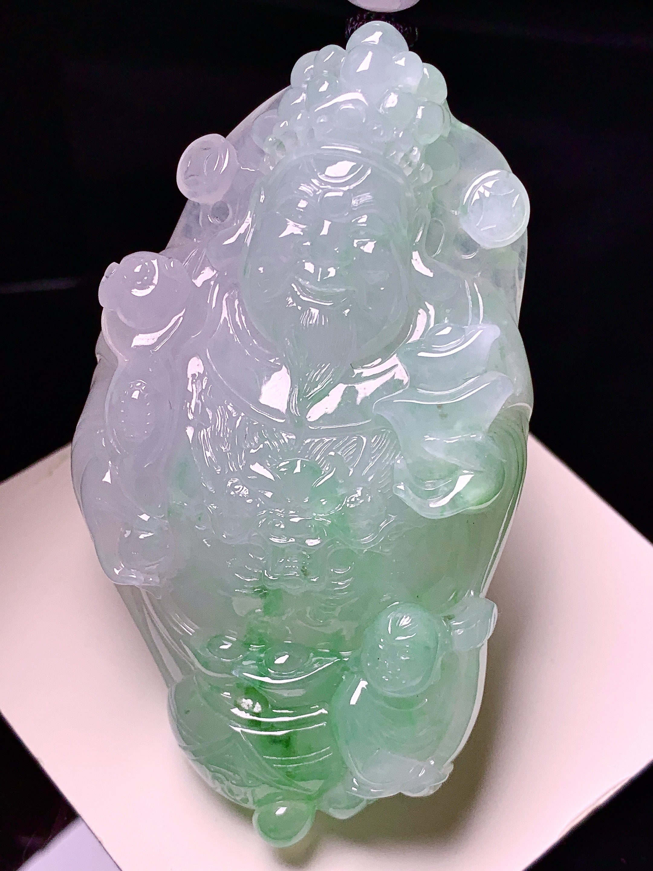 飘绿财神吊坠 玉质细腻 色泽艳丽清新 水润亮眼 整体尺寸73*41.5*13 a5