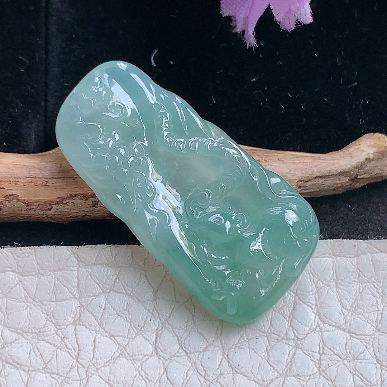 Ktj实拍32.8*16.8*5.6天然缅甸翡翠发财鼠 生肖鼠玉吊坠 玉挂件