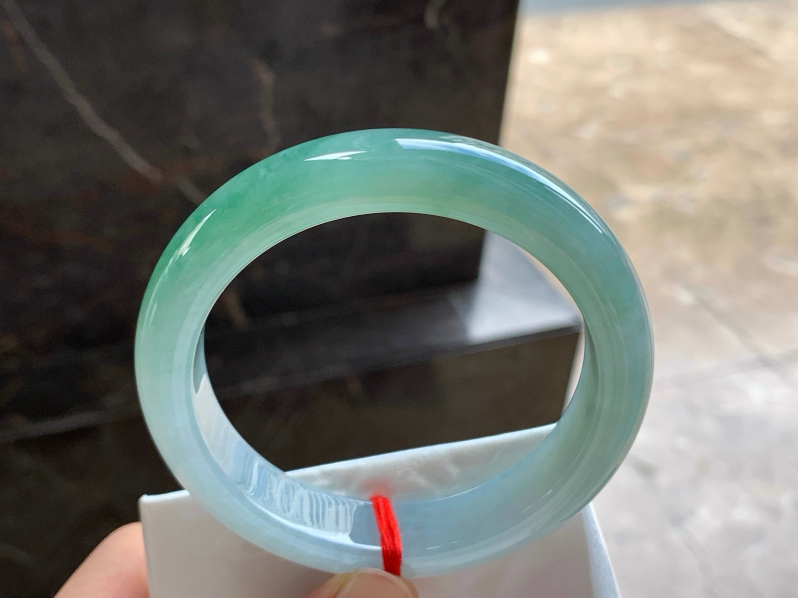 59-13.6-9.4
飘花手镯^_^细腻 鲜艳