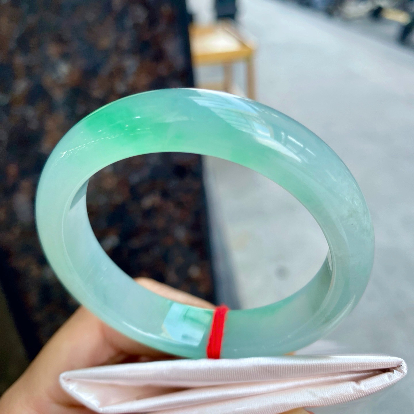 圈口52-12.7-8.2    【冰阳绿正圈手镯】圈口51  52可戴