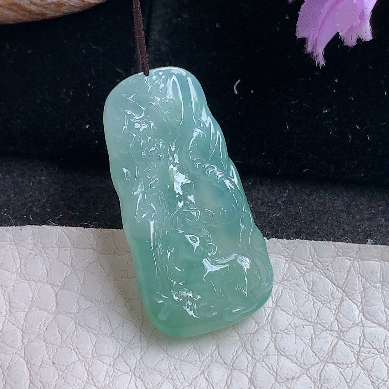 Ktj实拍32.8*16.8*5.6天然缅甸翡翠发财鼠 生肖鼠玉吊坠 玉挂件