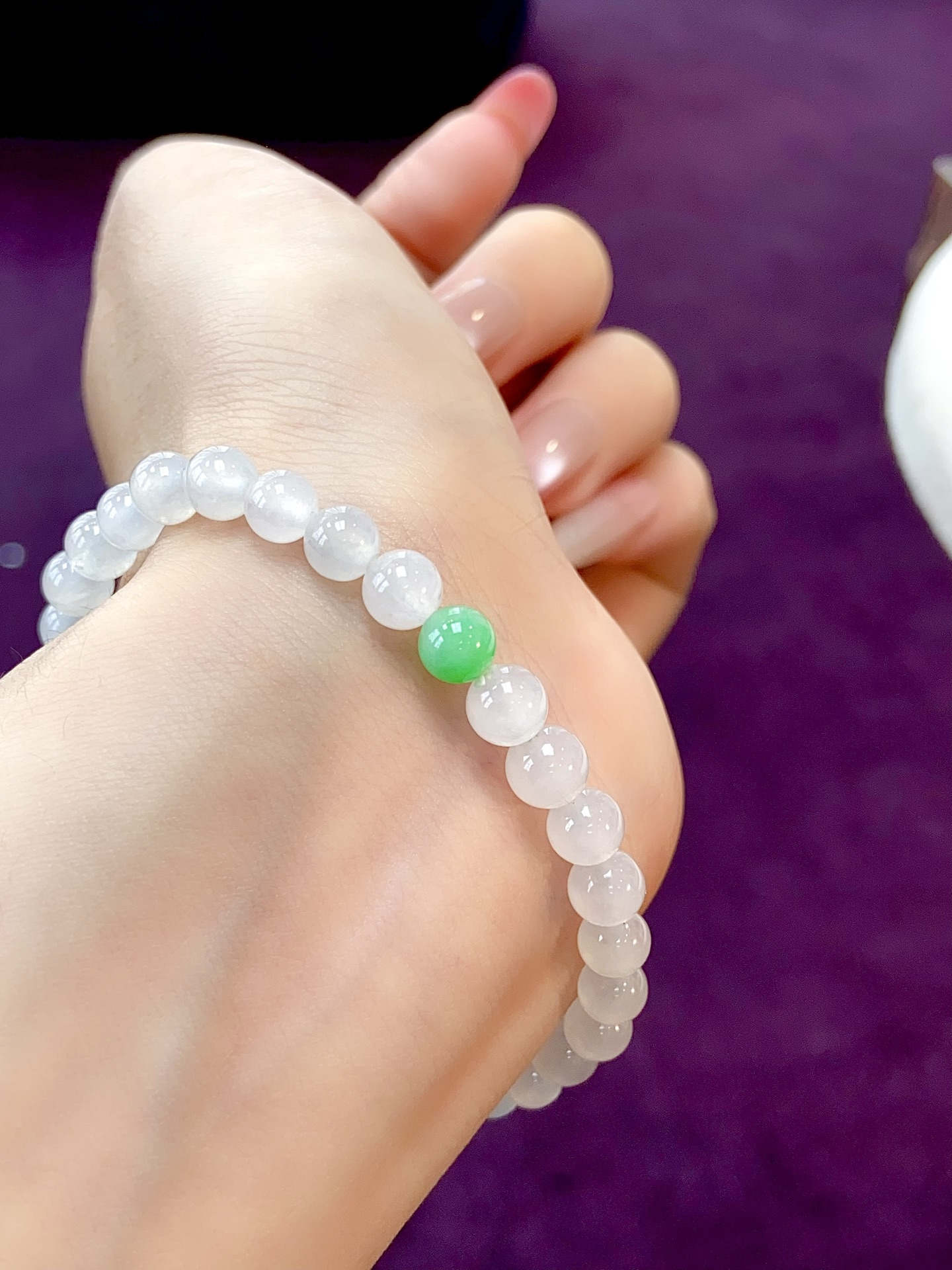 冰种珠珠手串，无色也动容，美得出众 清新如风，裸石：6.1mm