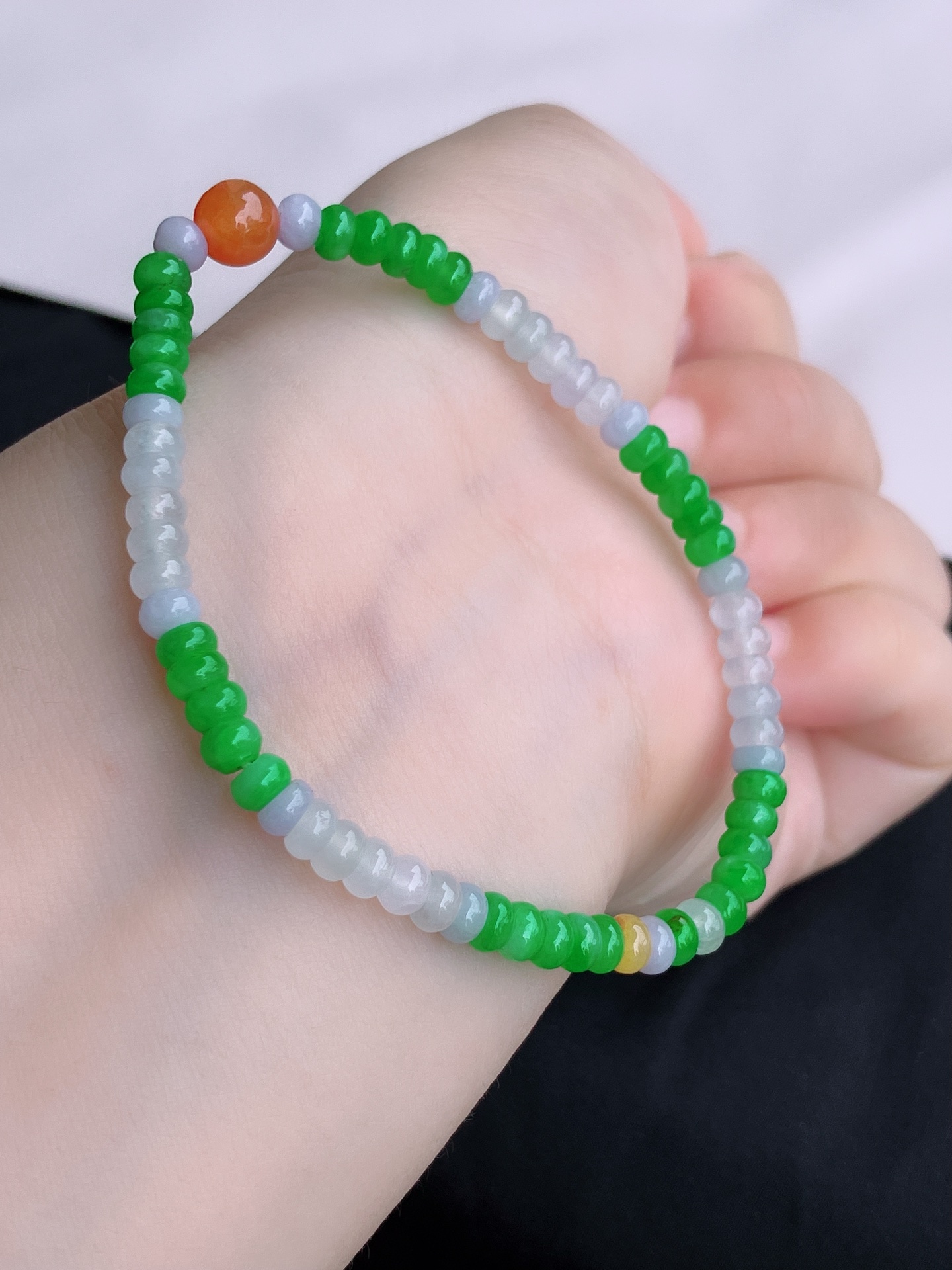 双彩手链，色美清爽，尺寸5/自然光实拍