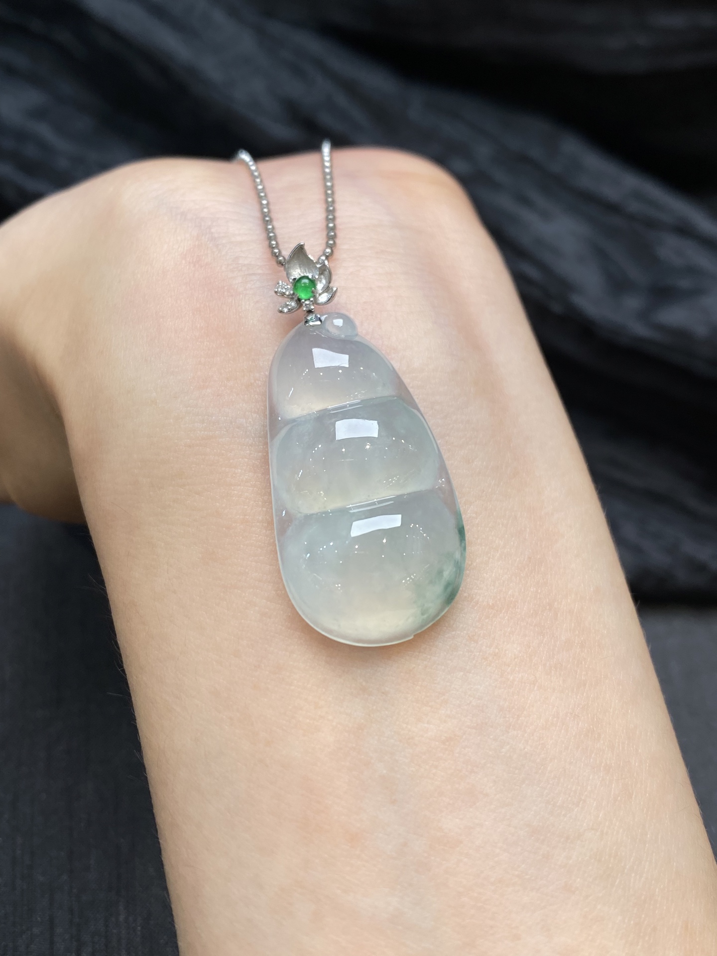 冰飘花福豆吊坠·金 整·40.8-18.6-8.4mm 裸·34-18.6-8.4mm