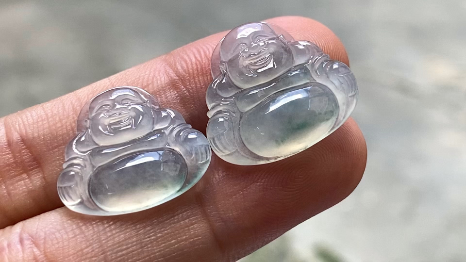 ️ 冰种飘彩佛公一对 19*17.5*4.3