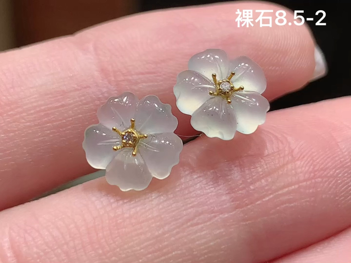 18K 冰种花朵耳钉 无裂, 尺寸，8.5-2
