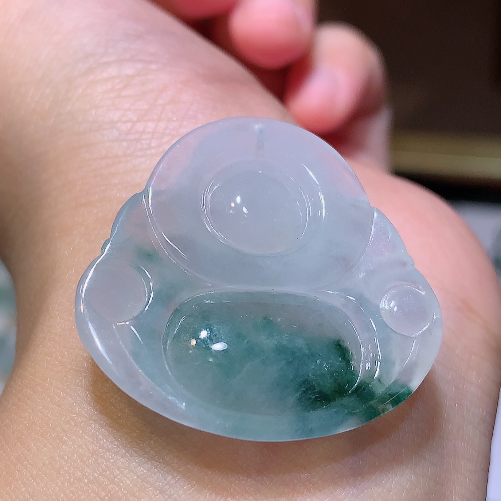 冰飘花佛公挂件 种老细腻水润，花色灵动，佩戴温柔甜美 货号04529，31.7-33.7-6.4