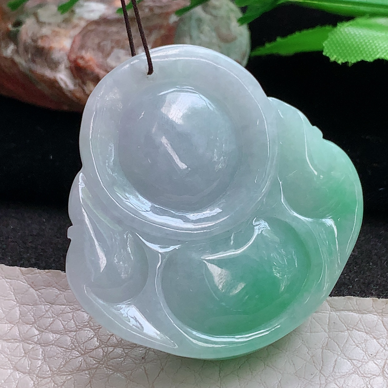 zen实拍44.8*45*12.5缅甸翡翠a货精雕半山水饱满大佛公 弥勒佛玉吊坠 玉挂件