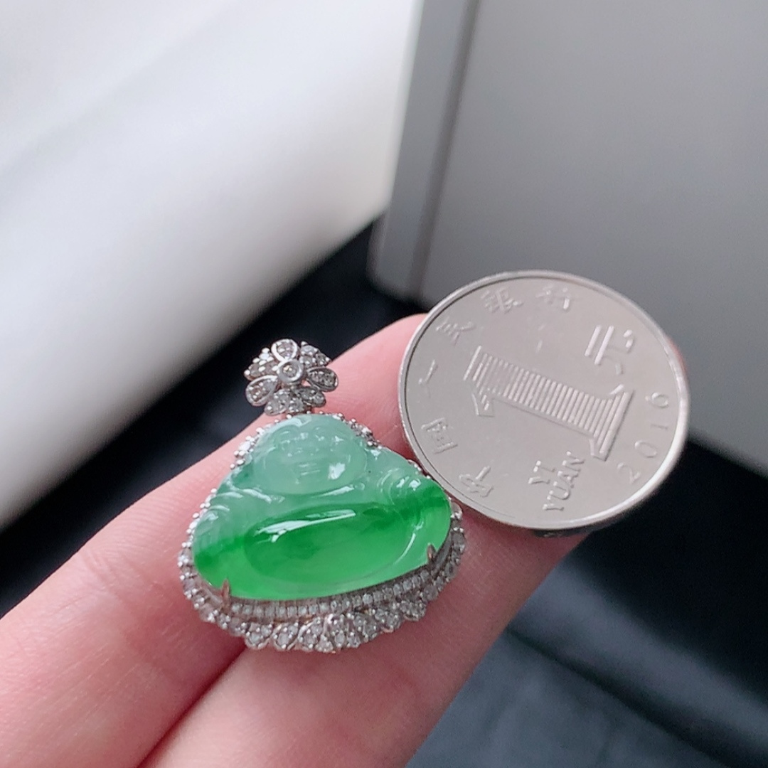 冰飘绿佛公吊坠 品相喜悦，种老水润十足 佩戴精致 货号89530，27.8-23.0-11.6