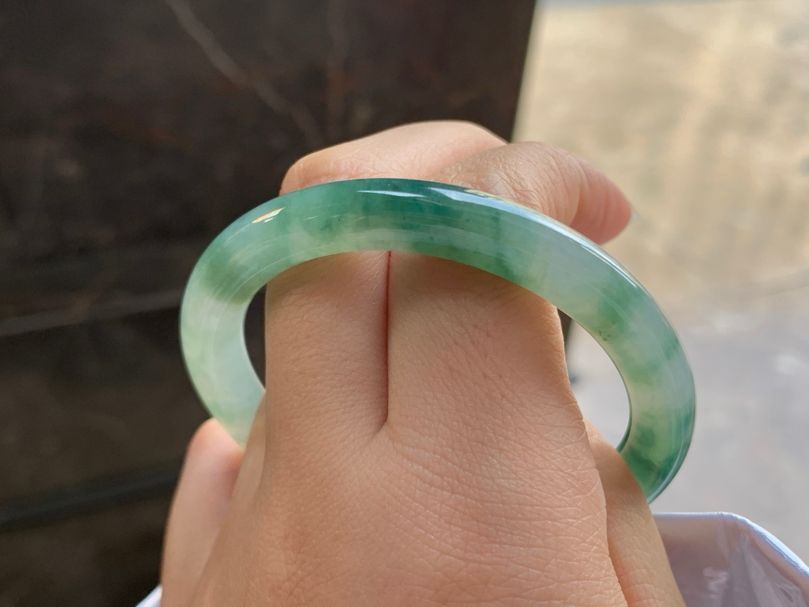 50.5-7.7

蓝花圆条手镯^_^鲜艳