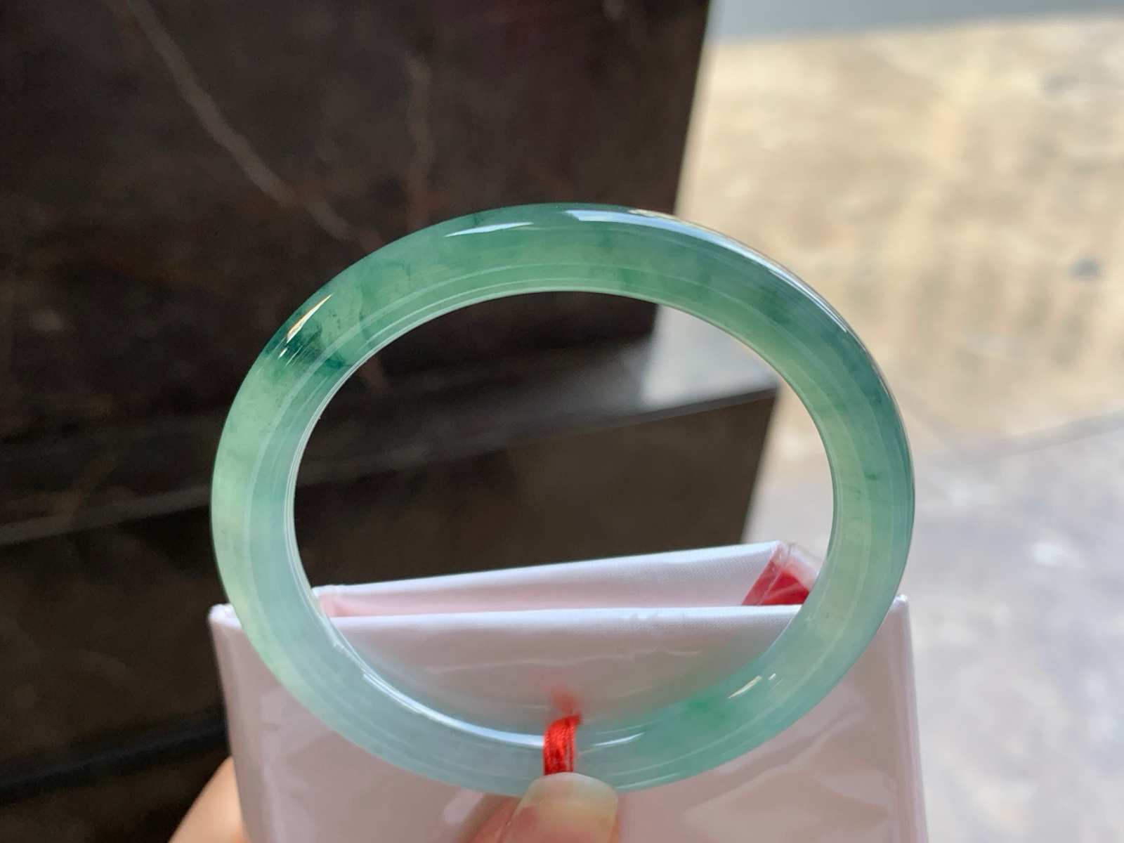 53-8
冰蓝细条^_^鲜艳