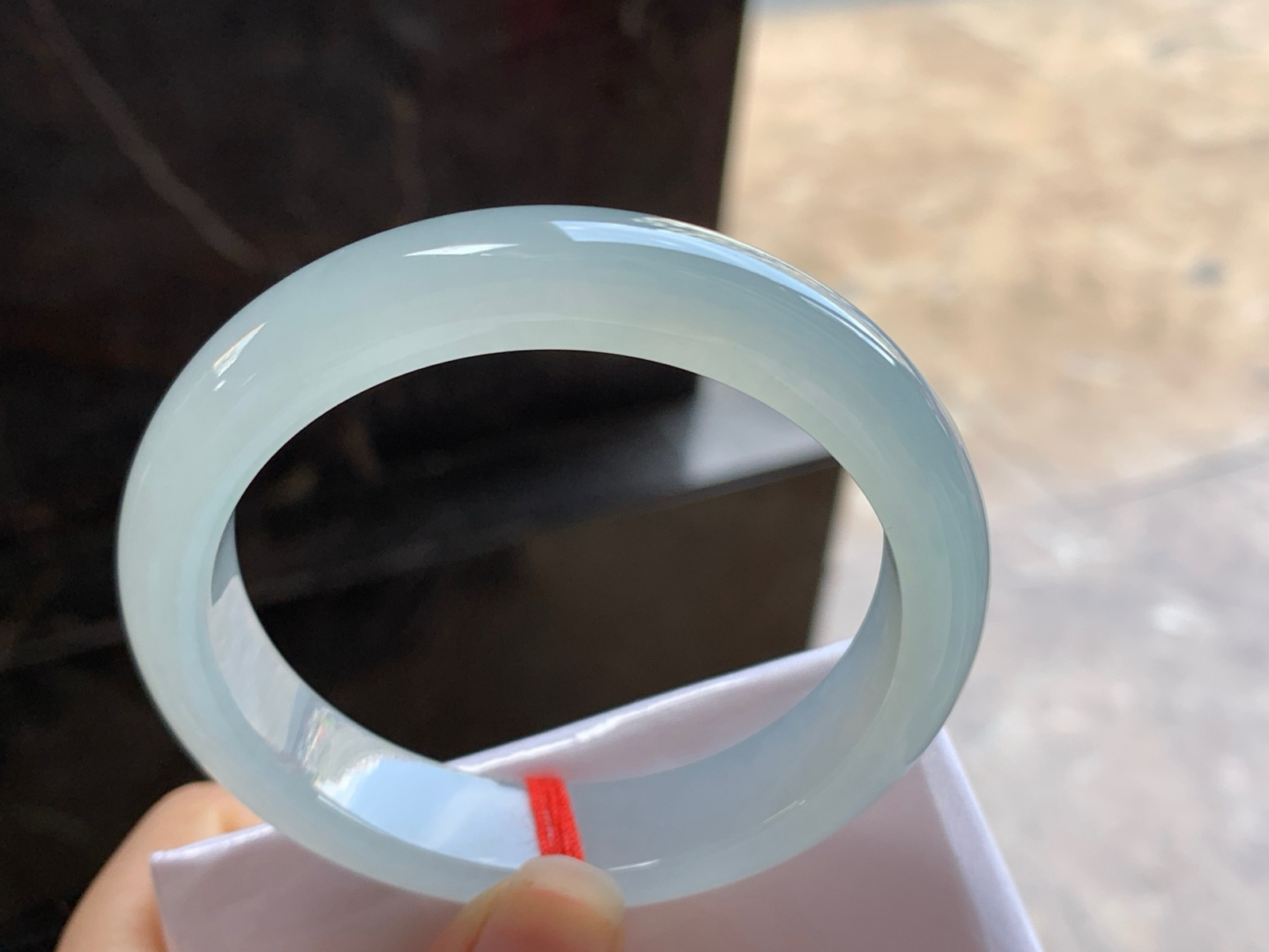 55.5-12.3-8.2
冰种手镯^_^冰透清新