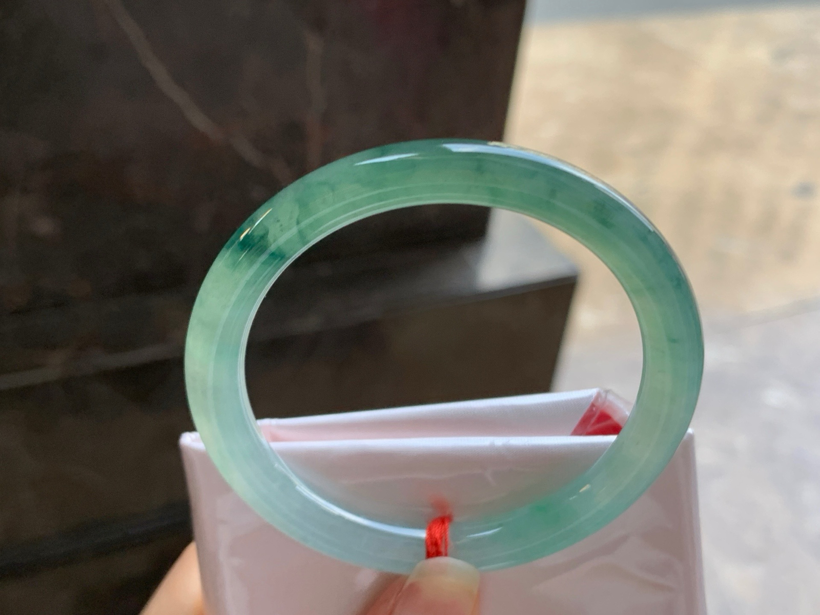 53-8
冰蓝细条^_^鲜艳