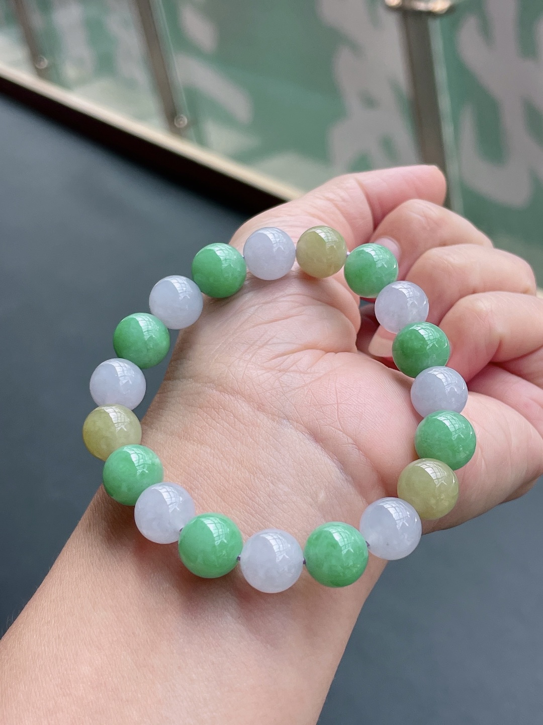 ️ 冰三彩手串 色泽艳丽，珠圆玉润 尺寸：9.8