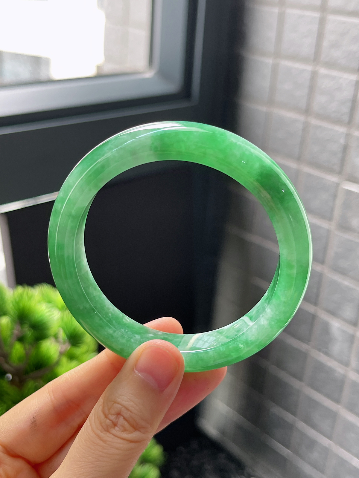 圈口54，糯化满绿翡翠正圈手镯