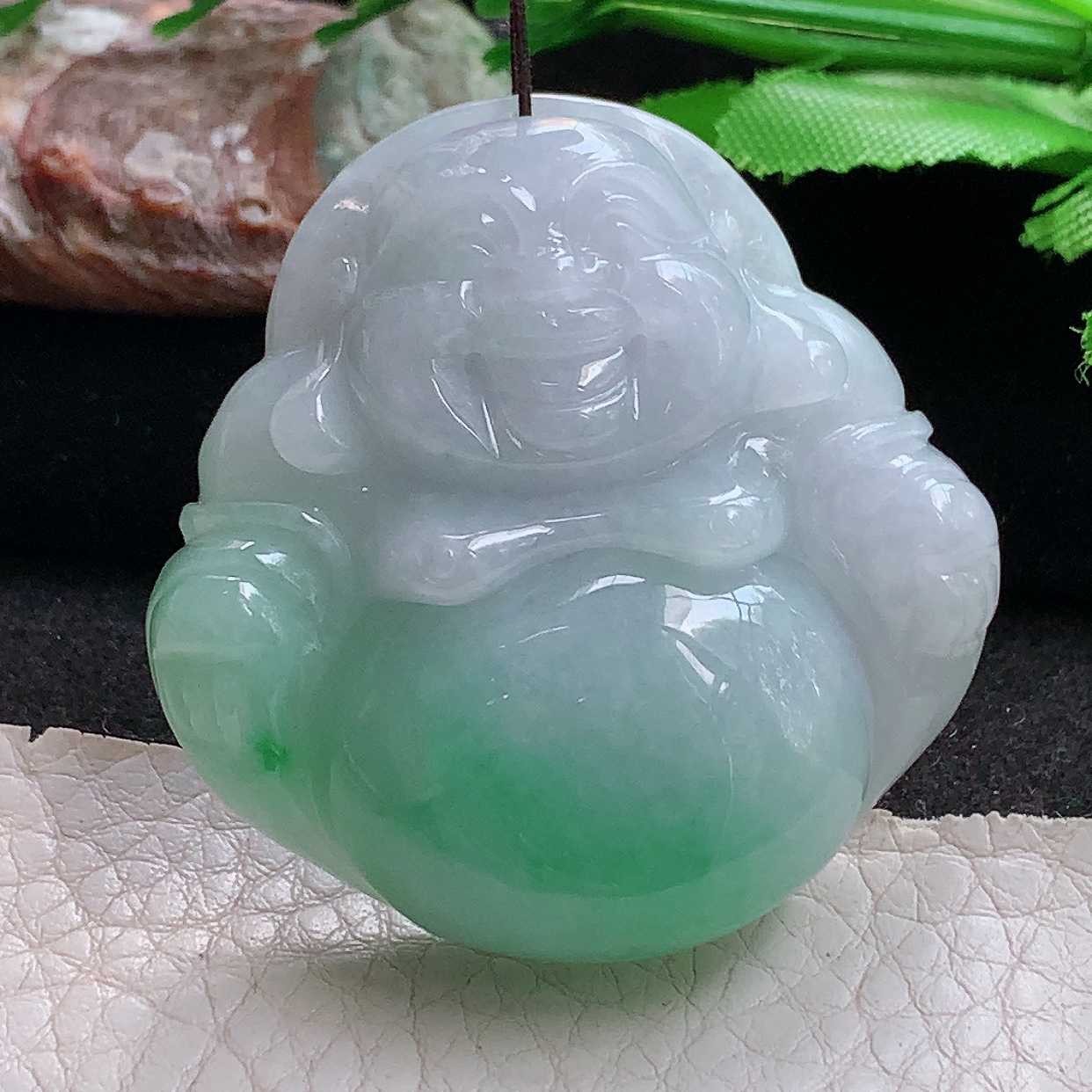zen实拍44.8*45*12.5缅甸翡翠a货精雕半山水饱满大佛公 弥勒佛玉吊坠 玉挂件