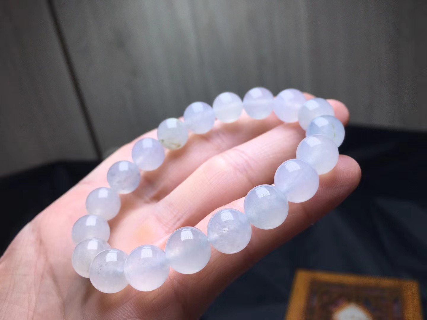 ️ 冰种手串，卡9.8～10mm，19颗，种好，玉质细腻，均匀，通透，度极高