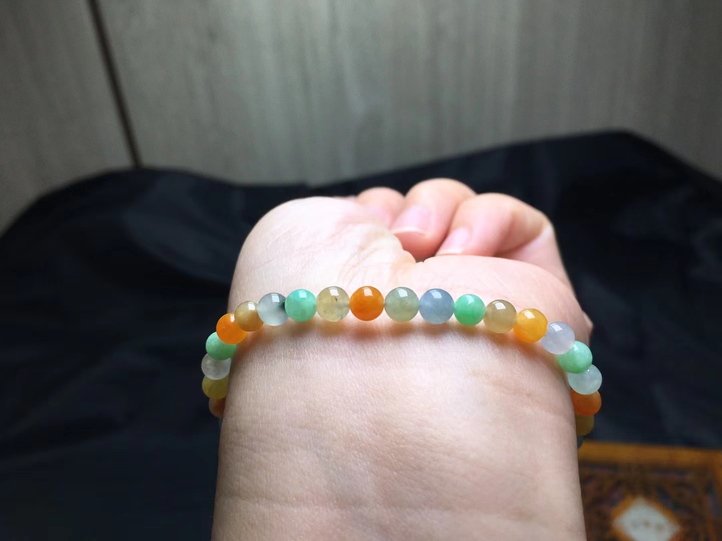 ️ 冰彩手链，卡5.1mm，37颗，种好，玉质细腻，色彩鲜艳，颗颗精选