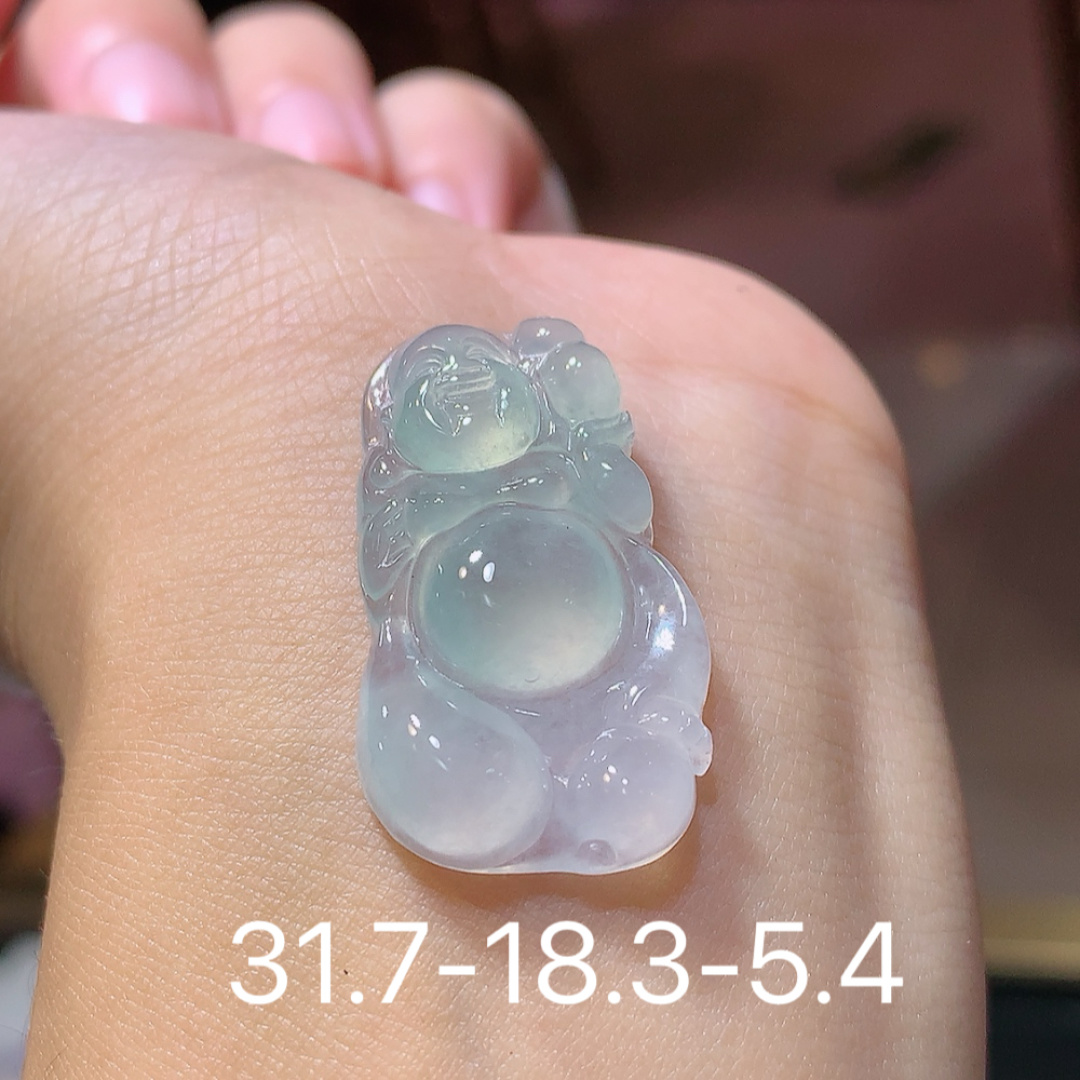 冰布袋佛挂件  冰润起胶感 料子细腻饱满 佩戴清新自然 货号33530，31.7-18.3-5.4