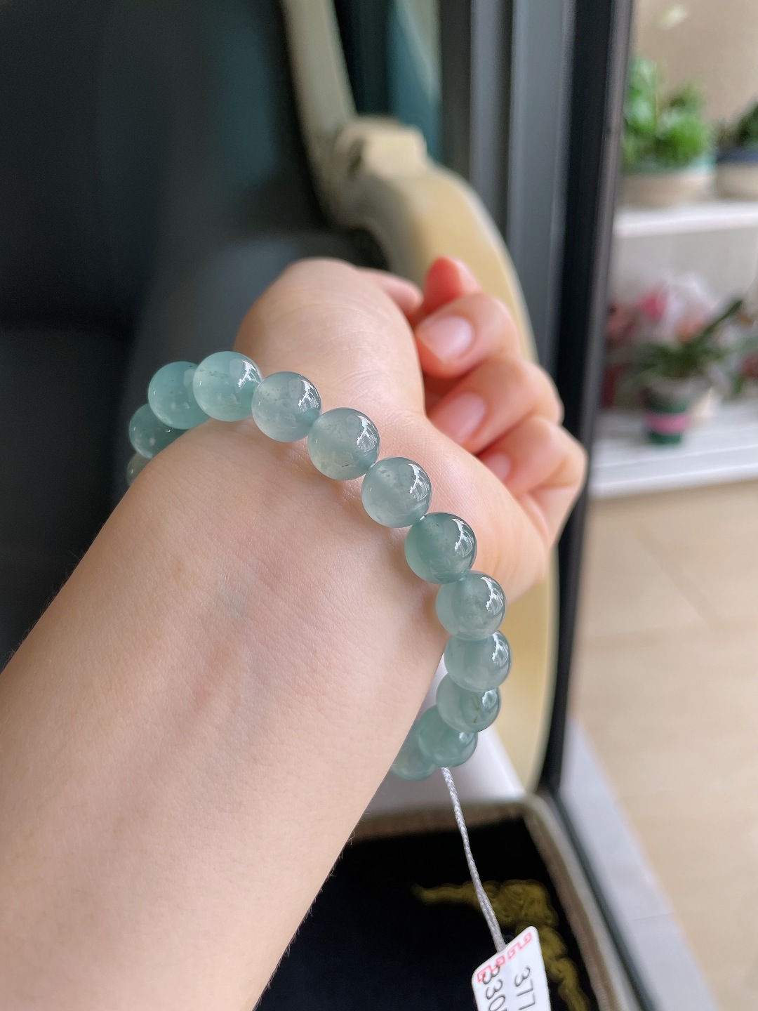 天然翡翠A货，冰蓝水手串，尺寸：10mm。【编3776】