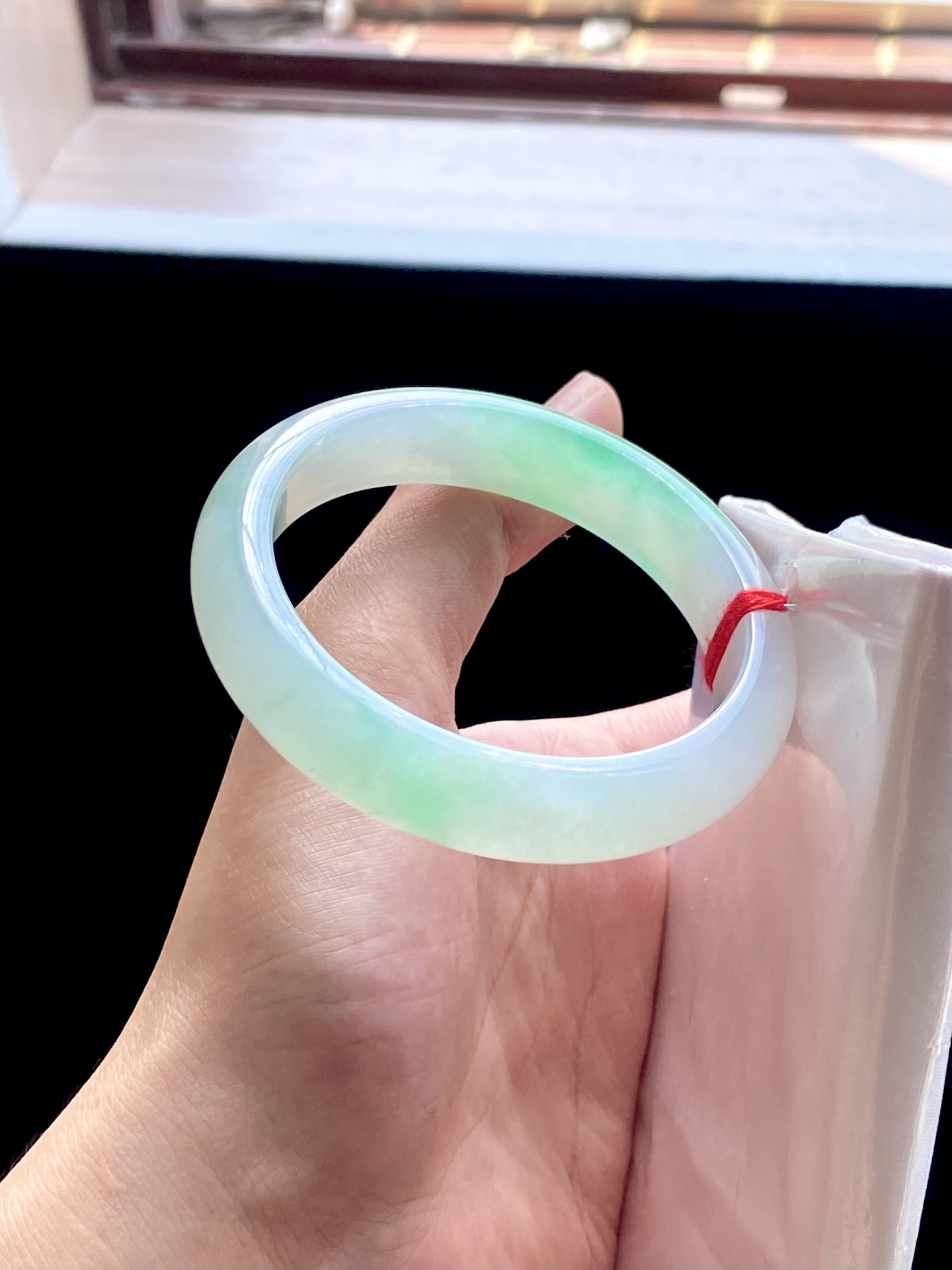 小圈口冰绿白底青正圈成品 HYY-9190 ⭕️53.5-12.5-8