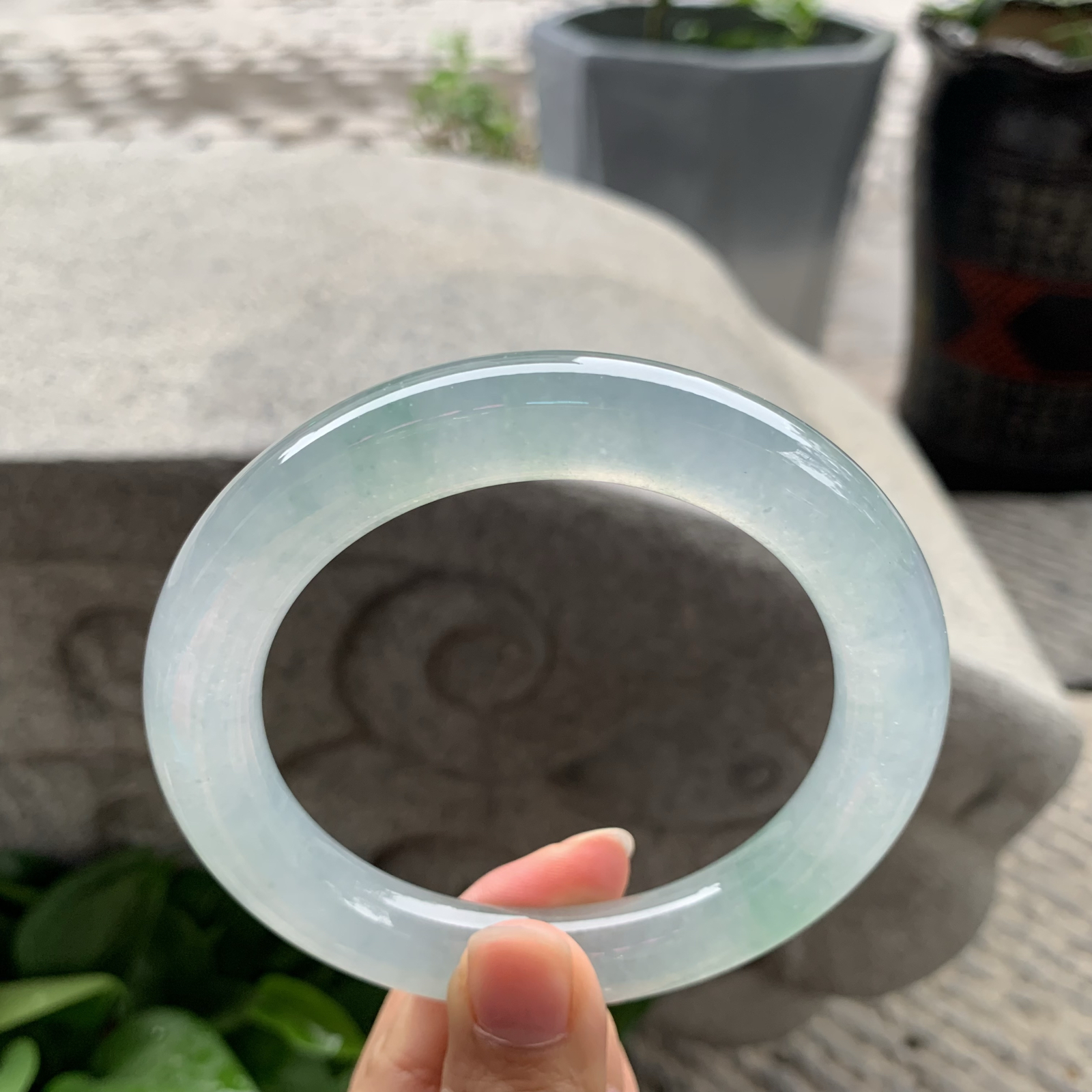 大圈口 高冰晴绿圆条手镯 无纹裂