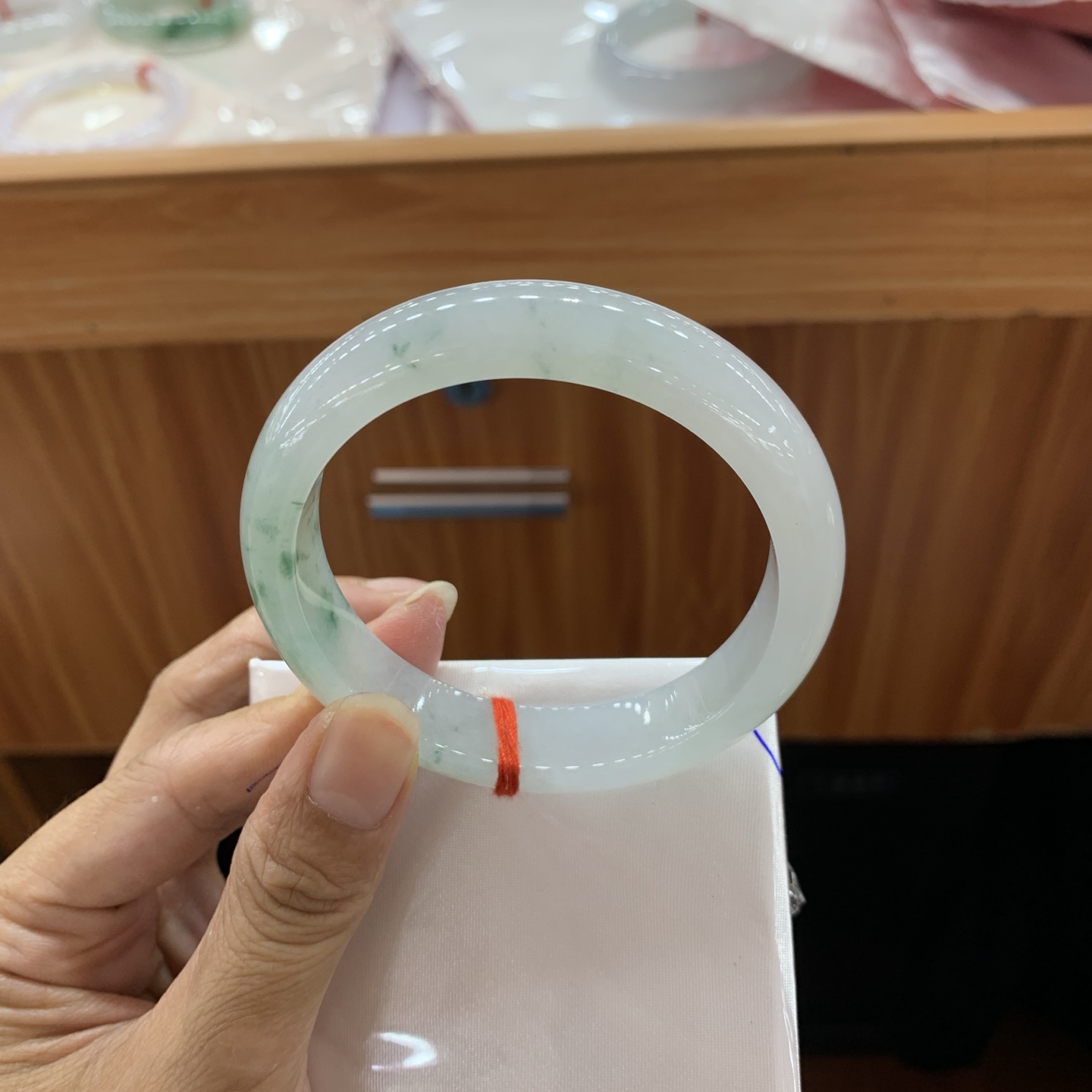 飘花正圈翡翠手镯 57.5-12.5-8.2