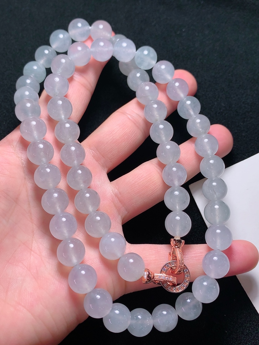 ️高质量珠链，种老水头好，又冰又润，饱满大气，尺寸：10.3mm55粒