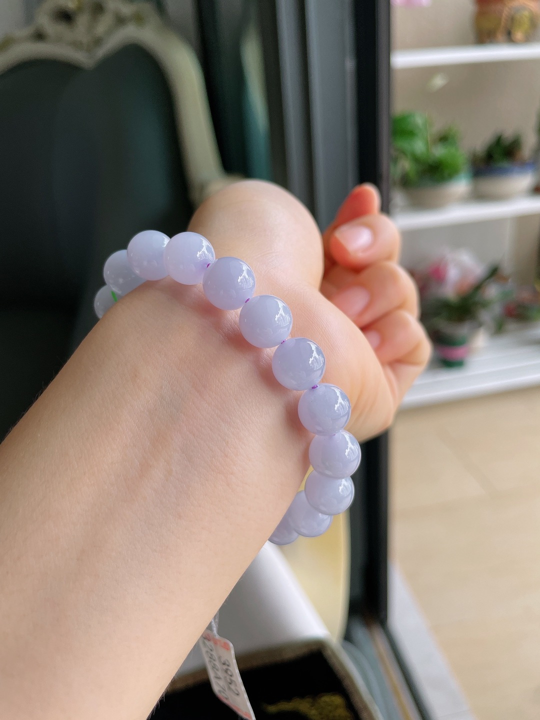 天然翡翠A货，冰手串，尺寸：10mm。【编3952】