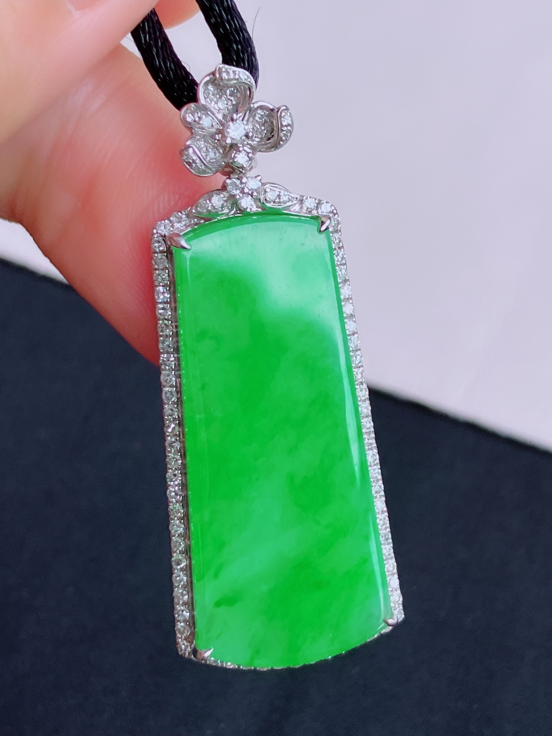 阳绿平安牌，简约时尚，尺寸45/34.8/15.8/6.5/自然光实拍