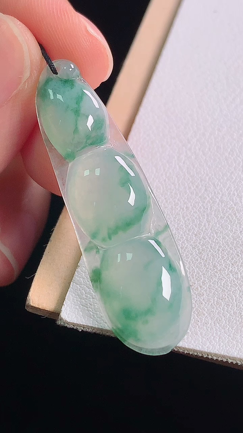 ️冰飘花四季豆，无裂，尺寸:42.2-12.5-4.6mm 26