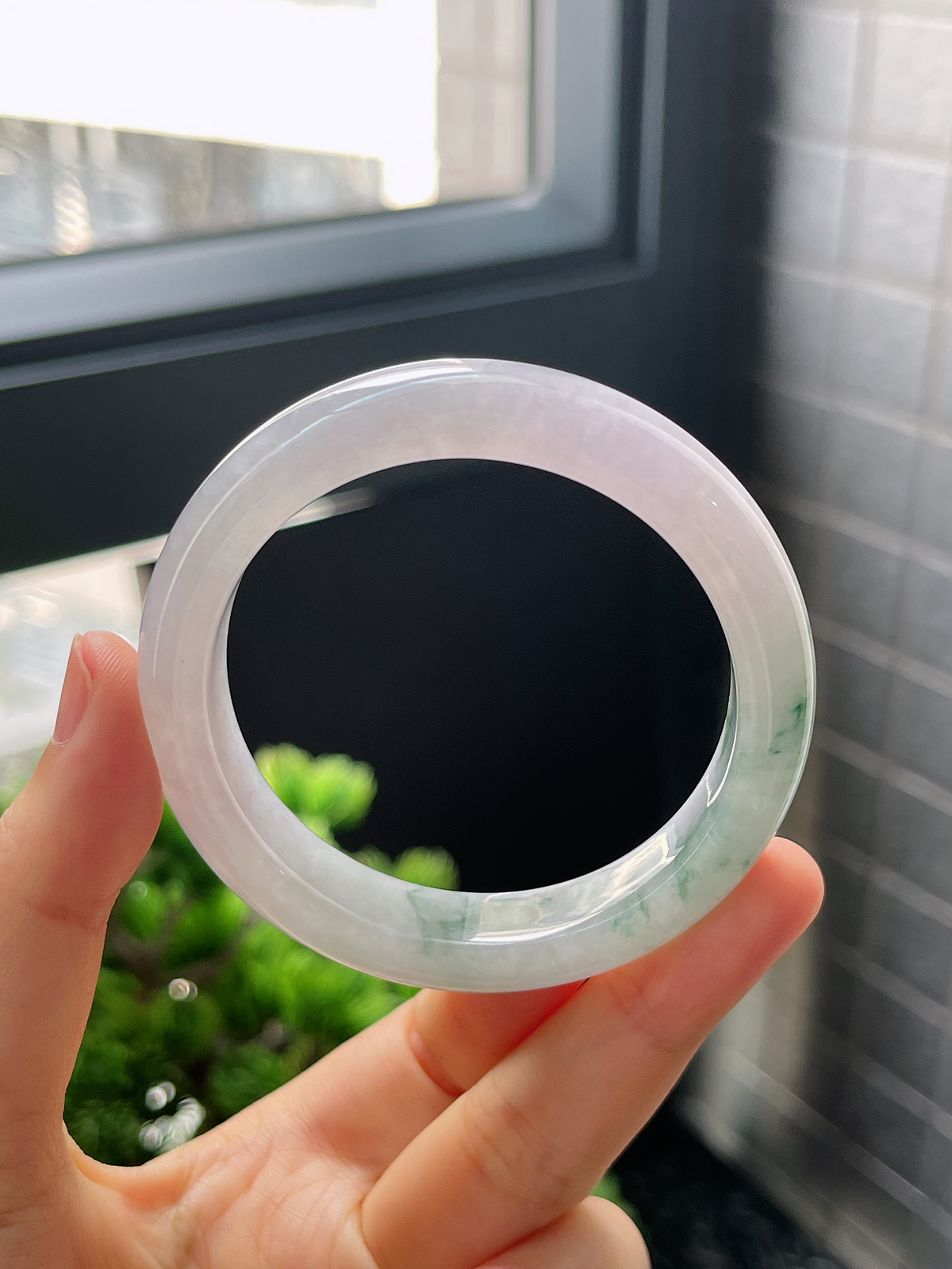 圈口51.6，细糯化飘花翡翠正圈手镯
