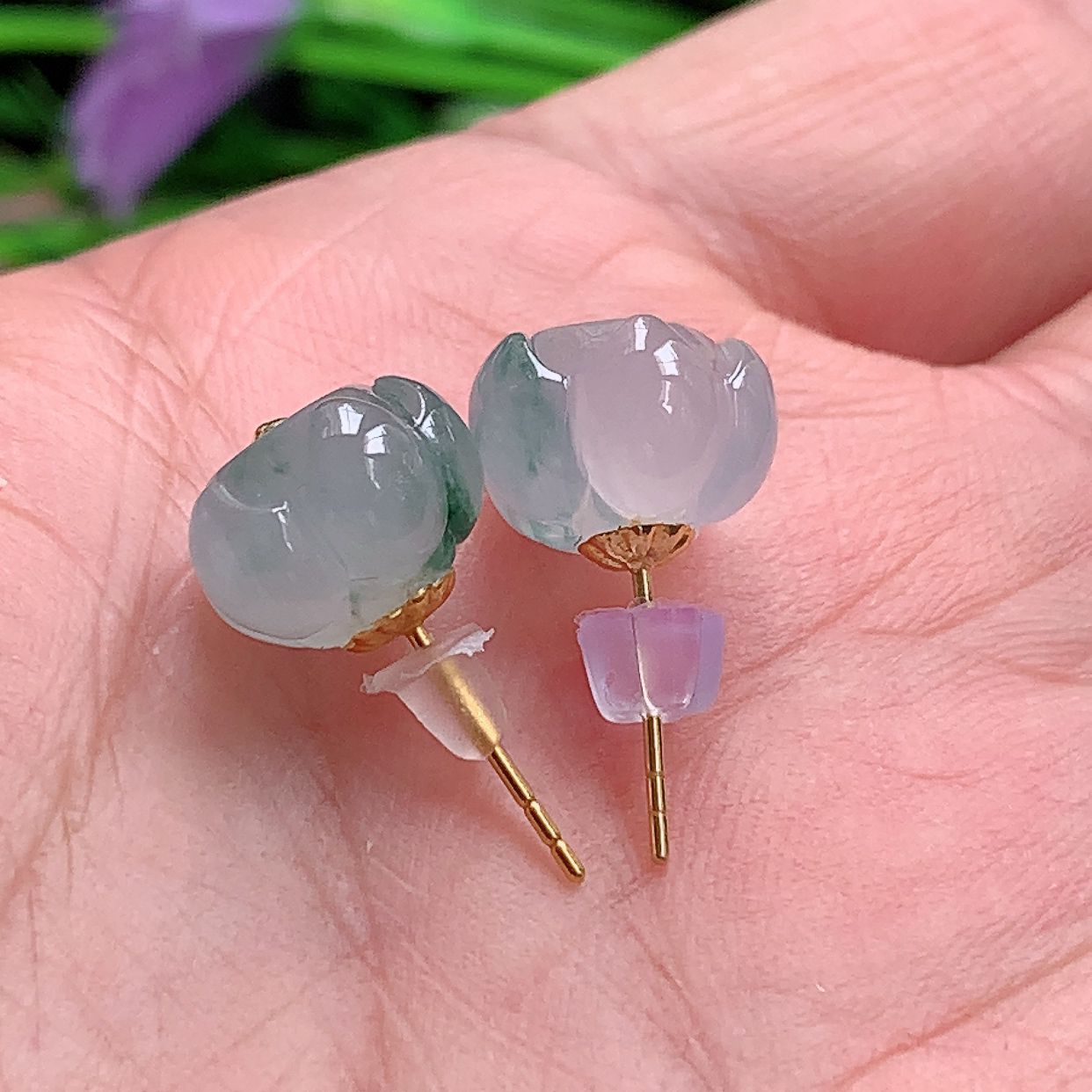 lz实拍10.2*7天然缅甸翡翠冰飘花莲蓬耳钉