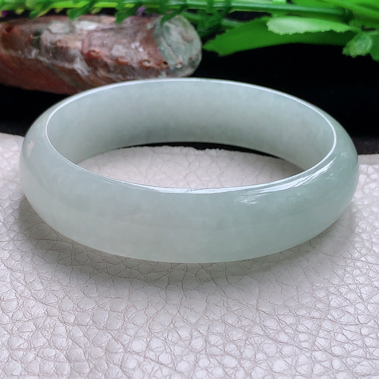 ee实拍56.5*50*15.2*7轮胎镯 翡翠a货玉手镯清新蛋形宽边珠宝玉手环