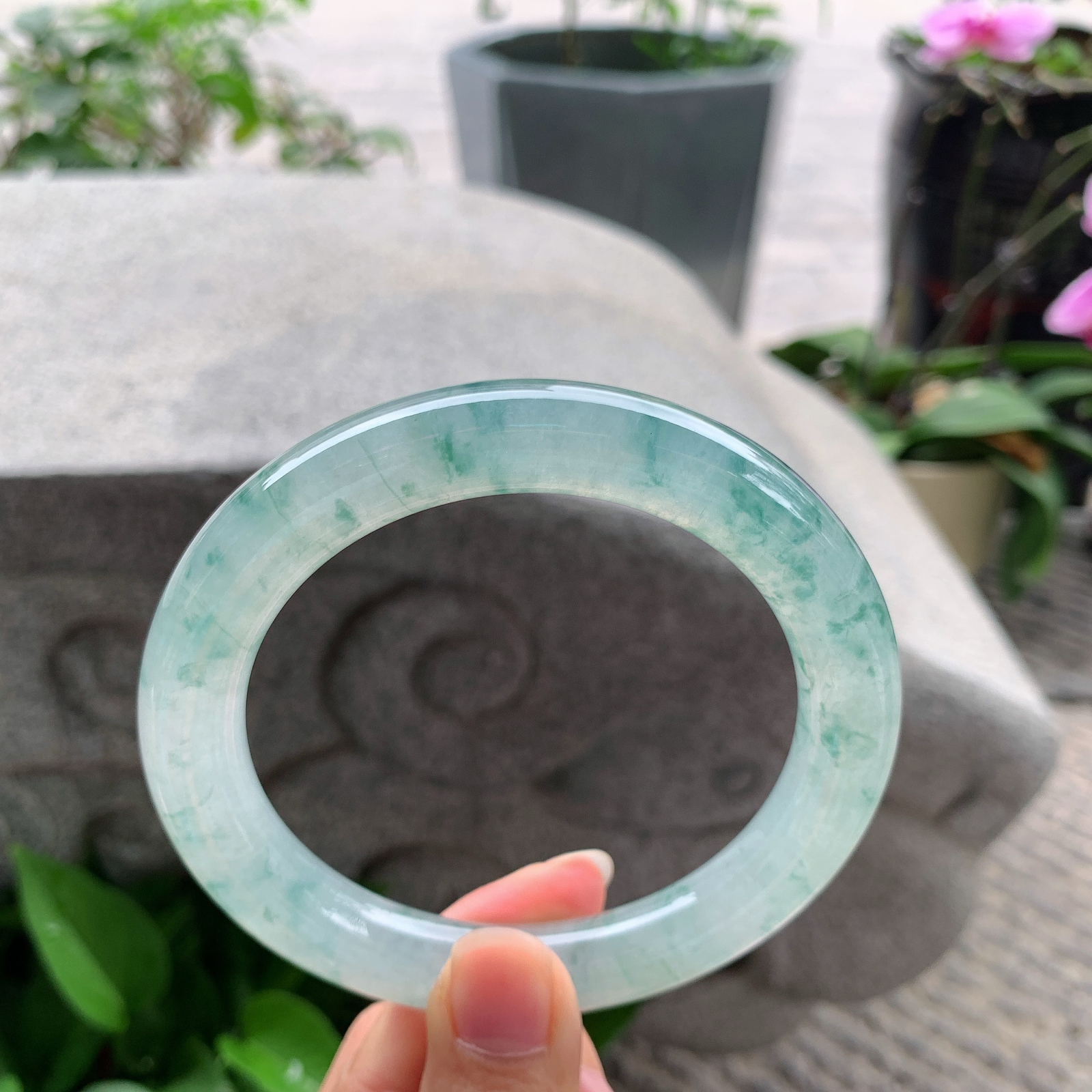 大圈口 高冰飘花圆条手镯