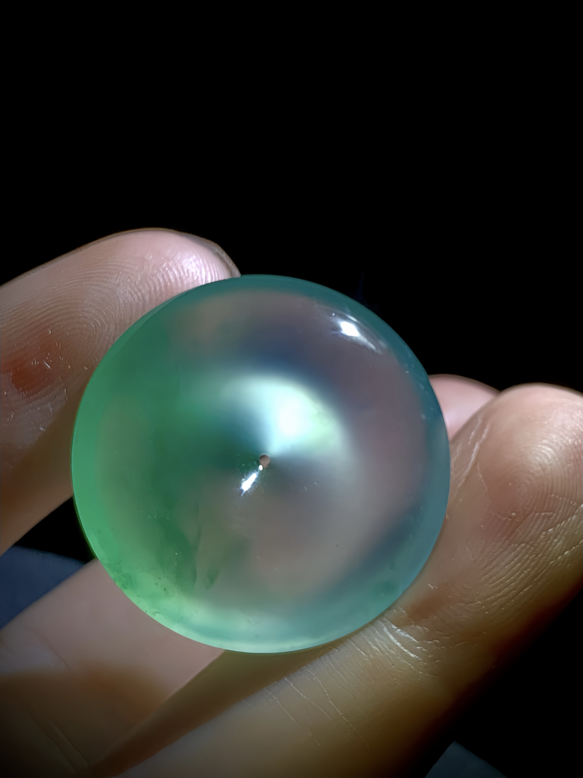 高品质飘花平安扣子，半山半水意境，
27-6.2mm，8.3g，