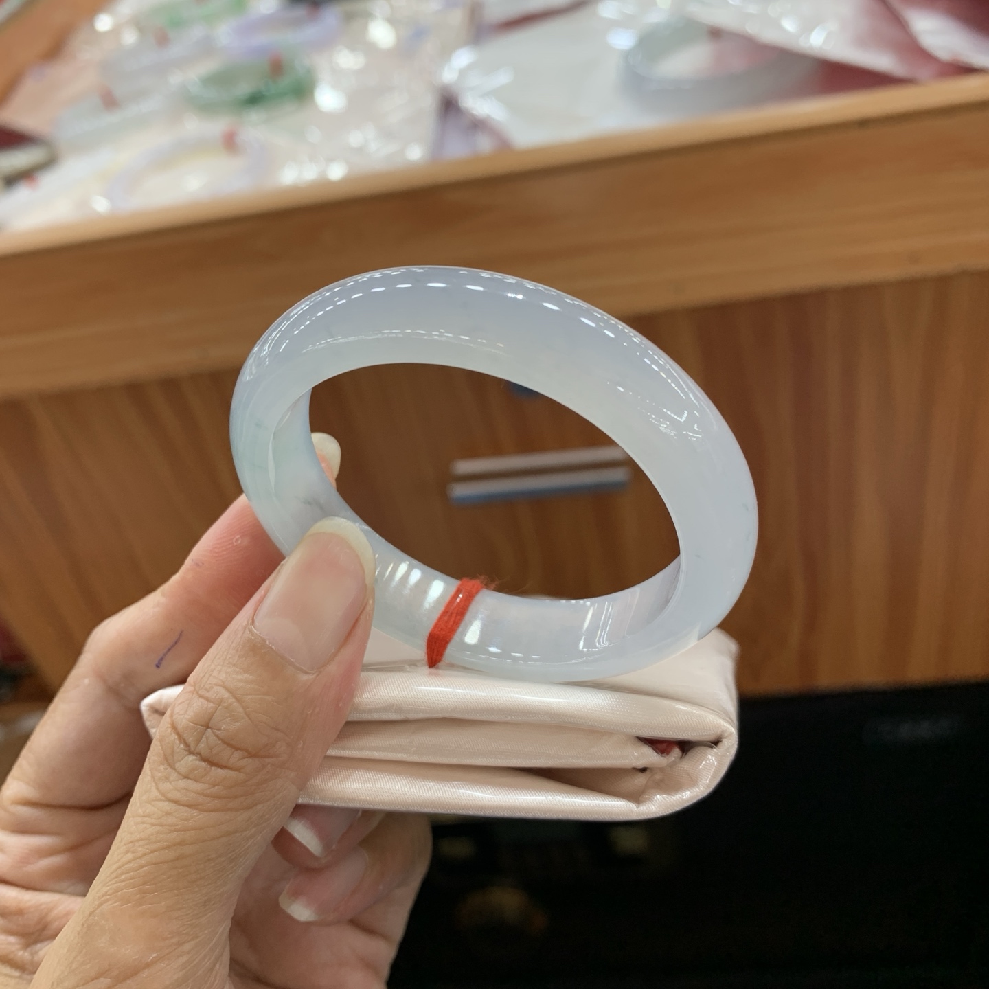飘花贵妃翡翠手镯 53-46.8-11.6-7.3