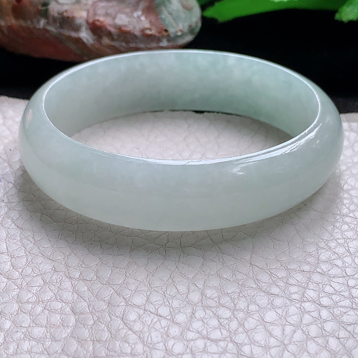 ee实拍56.5*50*15.2*7轮胎镯 翡翠a货玉手镯清新蛋形宽边珠宝玉手环