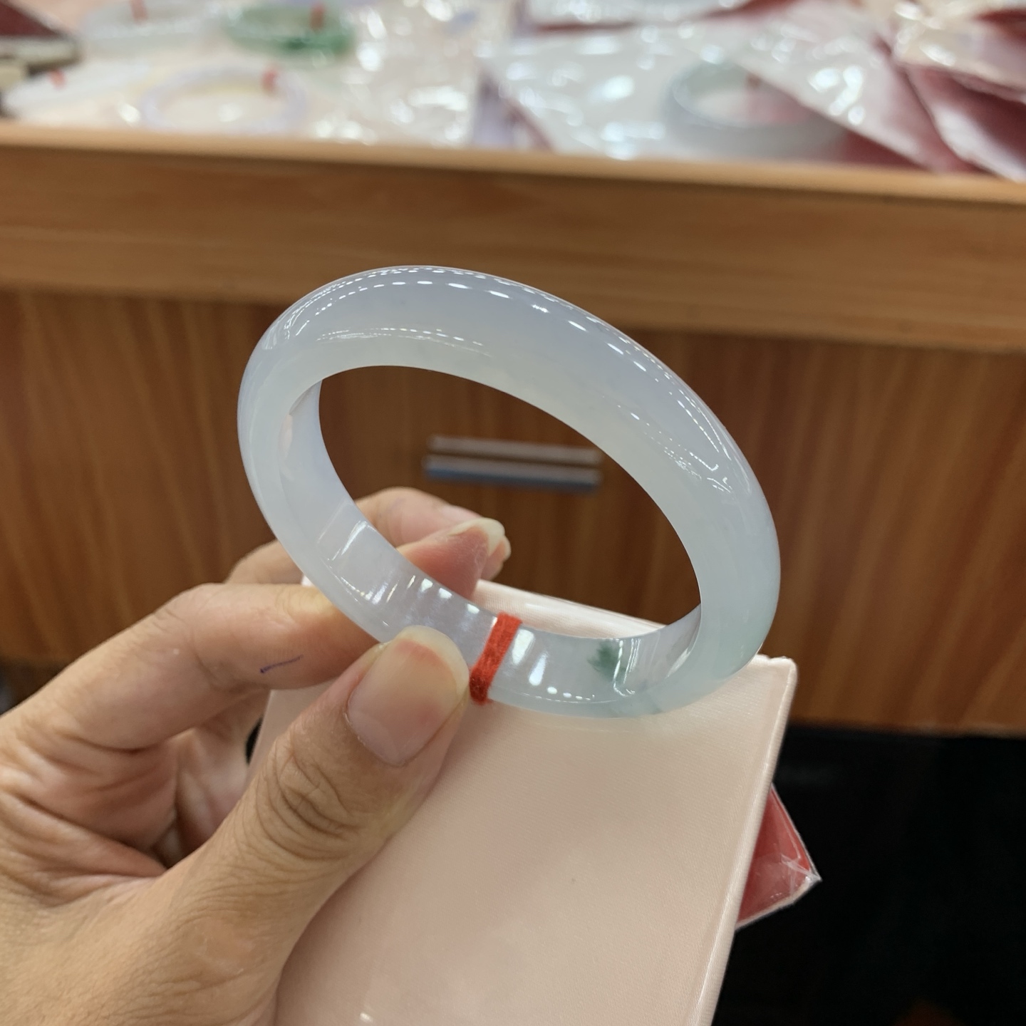 飘花贵妃翡翠手镯 53-46.8-11.6-7.3
