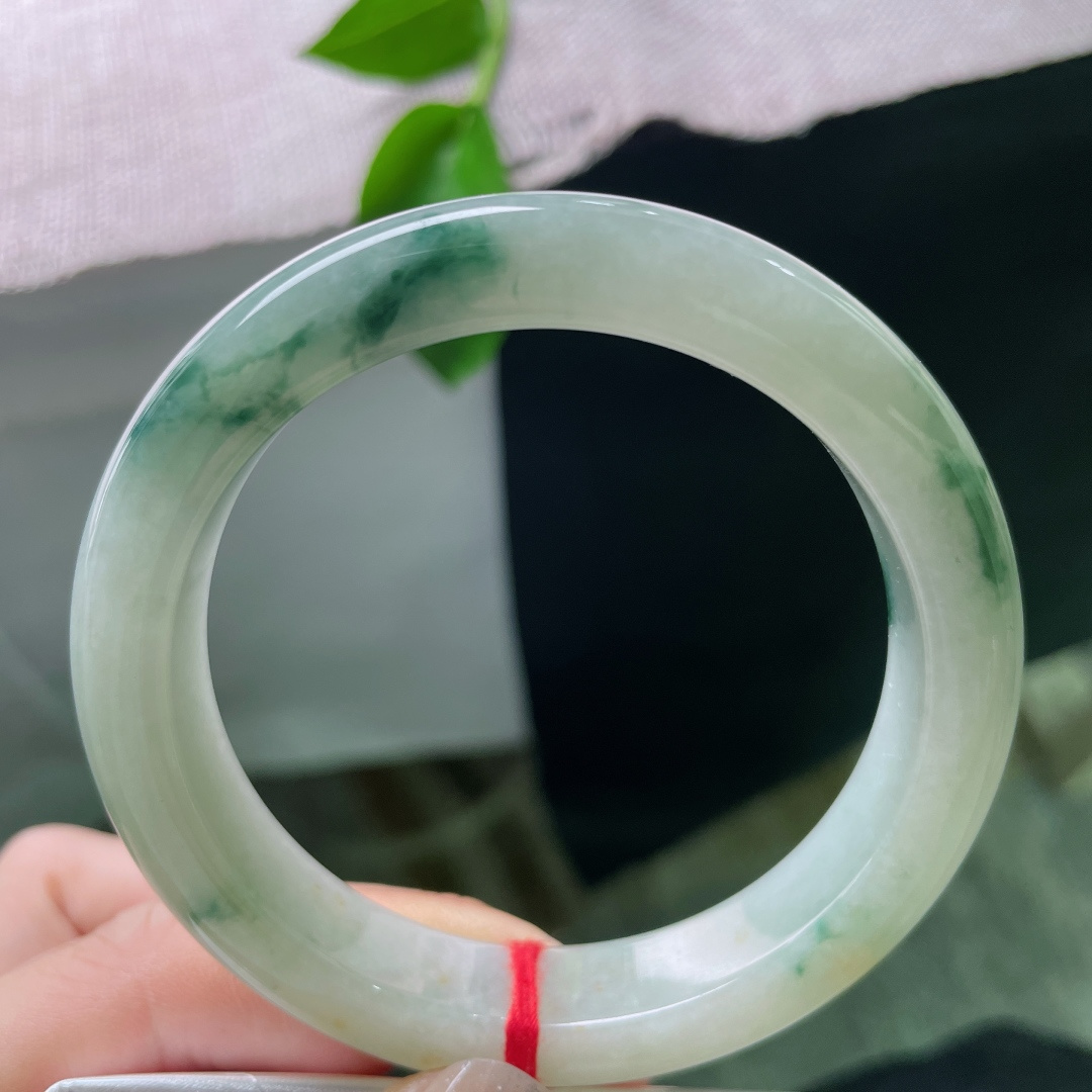 56.8/11.8/8.0，飘花正圈，水润，细腻，优雅，甜美，灵动雅致，撒金，一点棉纹，ss5133
