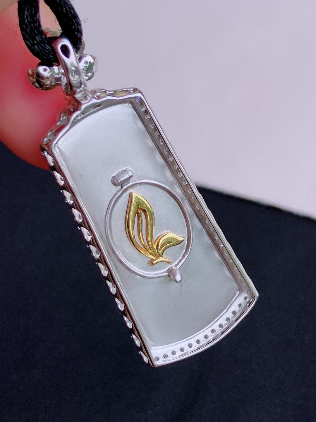 阳绿平安牌，简约时尚，尺寸45/34.8/15.8/6.5/自然光实拍