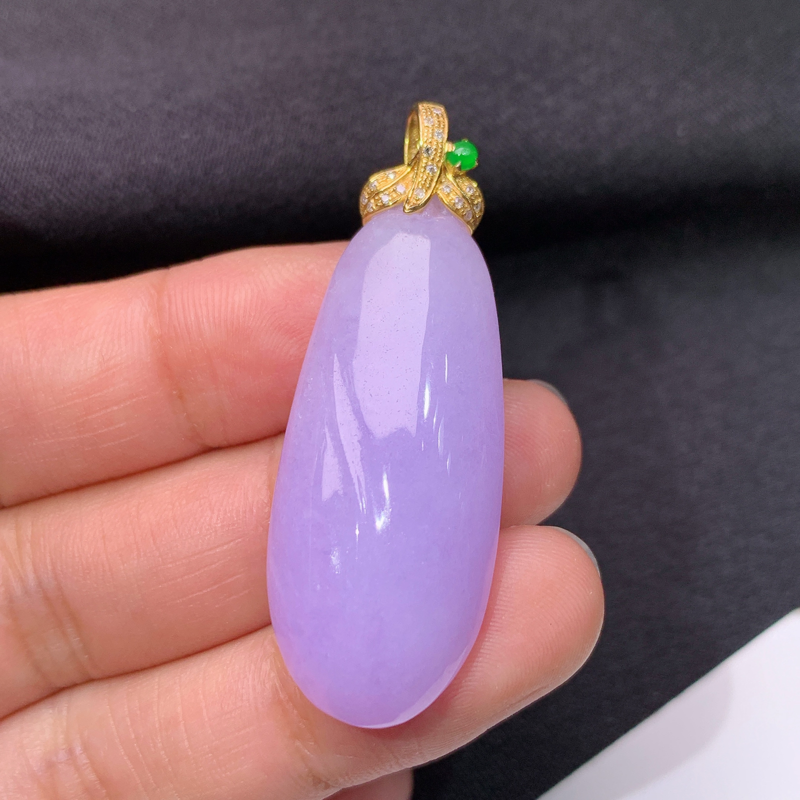 紫罗兰福瓜吊坠，18k金镶嵌，温润细腻，颜色鲜艳 M002 尺寸44.8*15.8*9.1