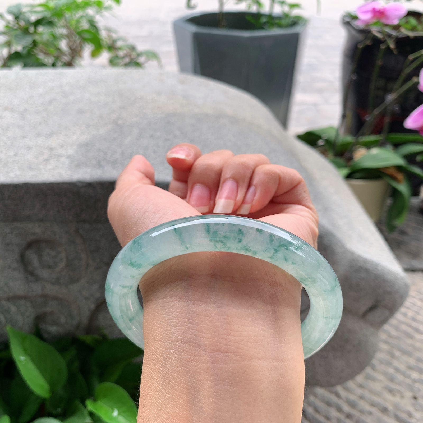 大圈口 高冰飘花圆条手镯