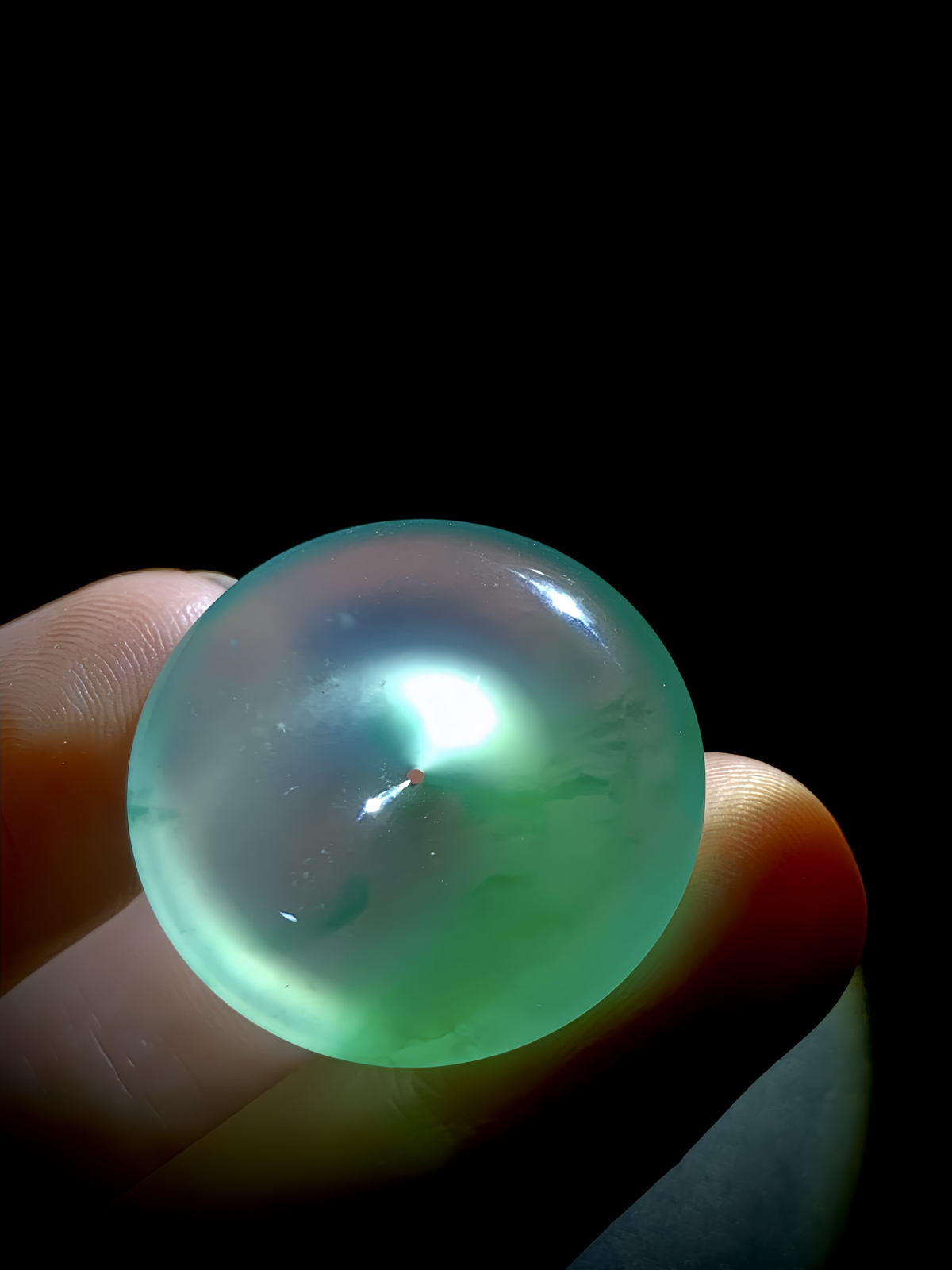 高品质飘花平安扣子，半山半水意境，
27-6.2mm，8.3g，