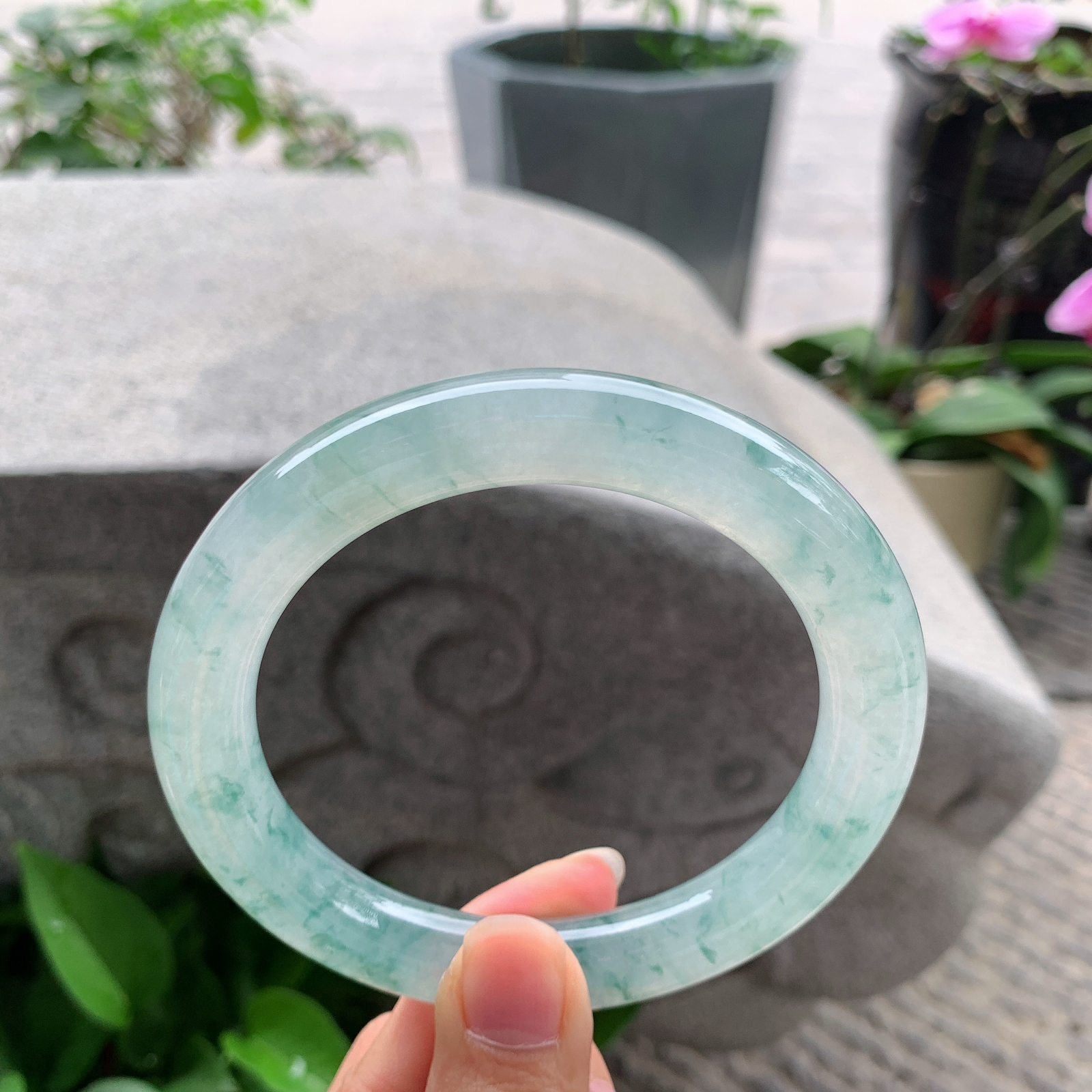 大圈口 高冰飘花圆条手镯