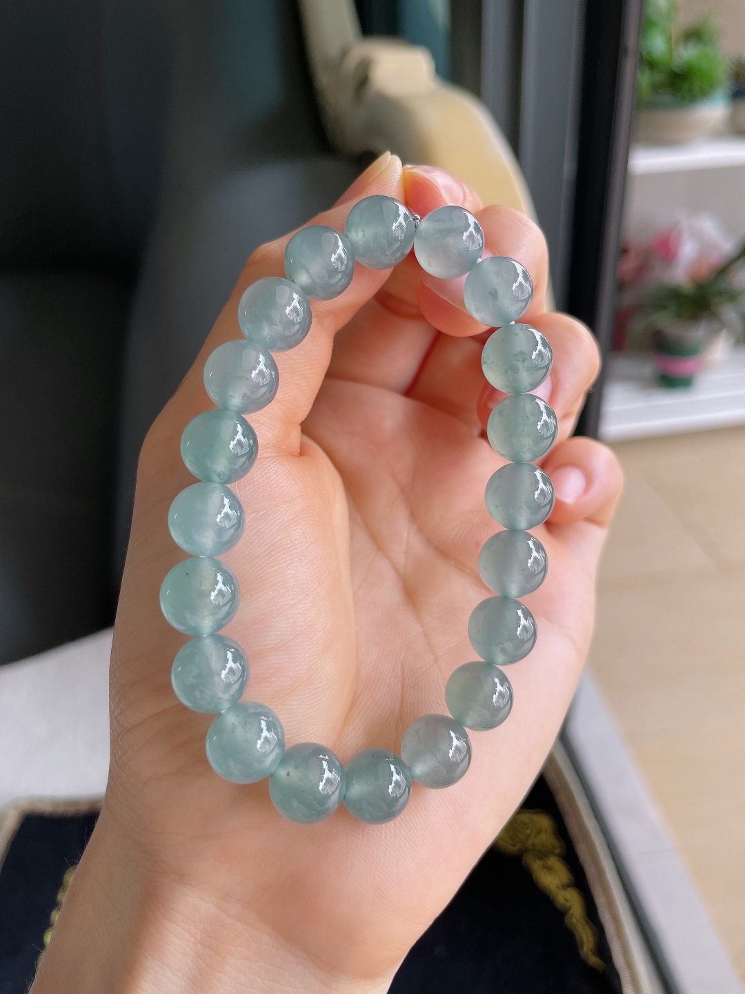 天然翡翠A货，冰蓝水手串，尺寸：10mm。【编3776】